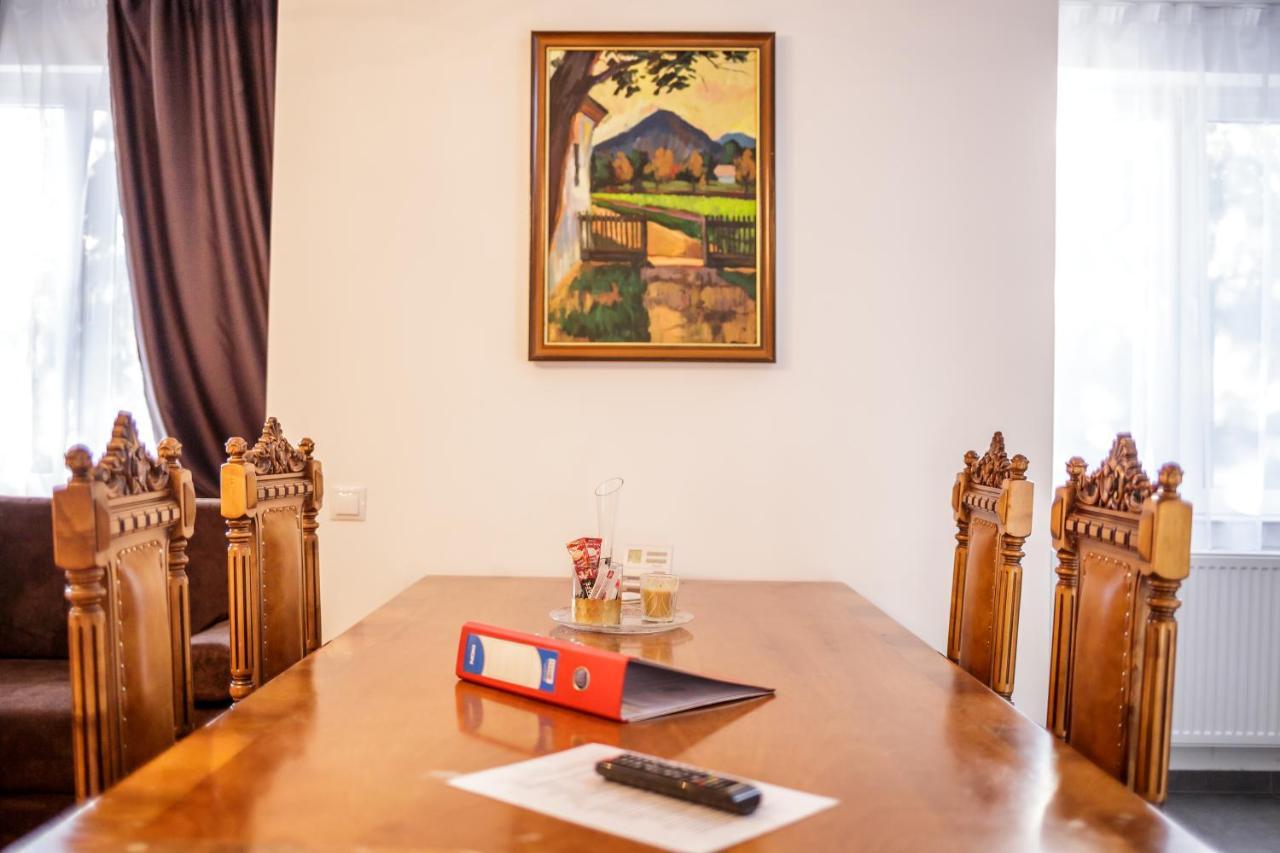 Apartament Family Rivulus 10 Baia Mare Eksteriør billede